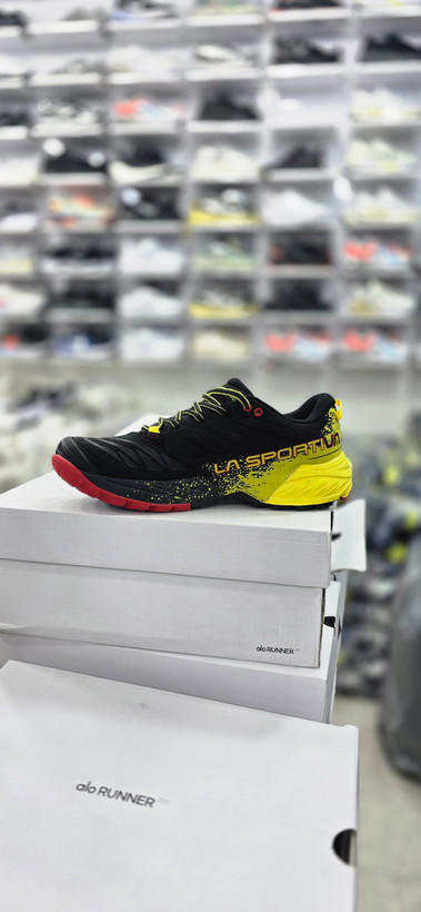 کتونی ورزشی مردانه برند LA SPORTIVA تنفس پذیر زیره ضد سایش و لغزش